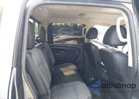 2017 Nissan Titan S из США, поврежденный, VIN 1N6AA1EJ3HN506491